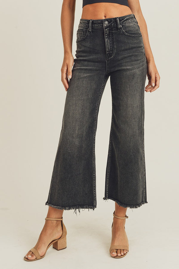 Risen High Waisted Frayed Hem Wide Leg Jeans