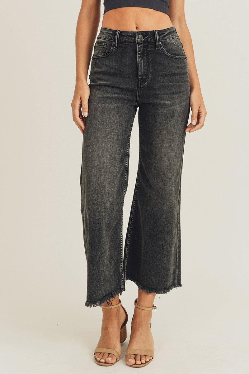 Risen High Waisted Frayed Hem Wide Leg Jeans