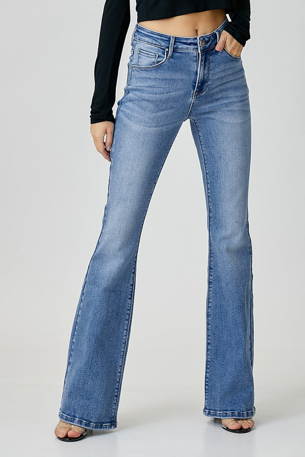 Risen Mid Rise Basic Flare Jean